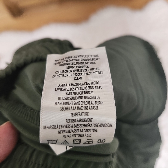 BNWOT Fila Kids' Youth Olive Green Leitweight Jogger Pants  Size US 14–16 Activ - Picture 5 of 10